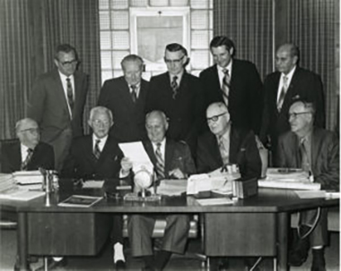 Signing the Charter